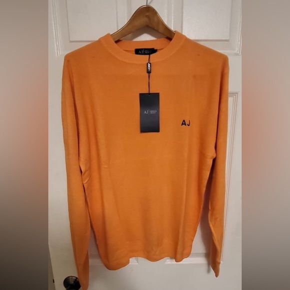 Armani sweater full sleeve - Picture 3 of 3